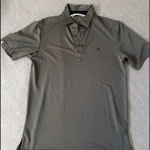 TRAVIS MATTHEW GOLF POLO MENS SMALL
